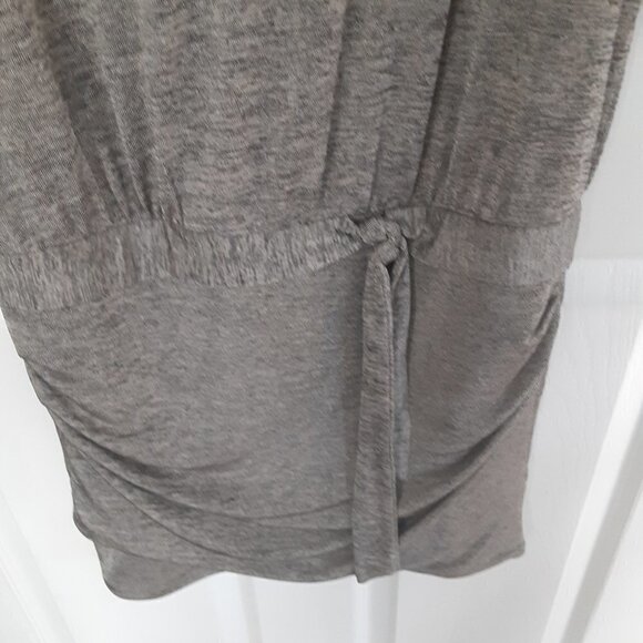 White House Black Market. Size Extra Small Tan Dress - Picture 3 of 5